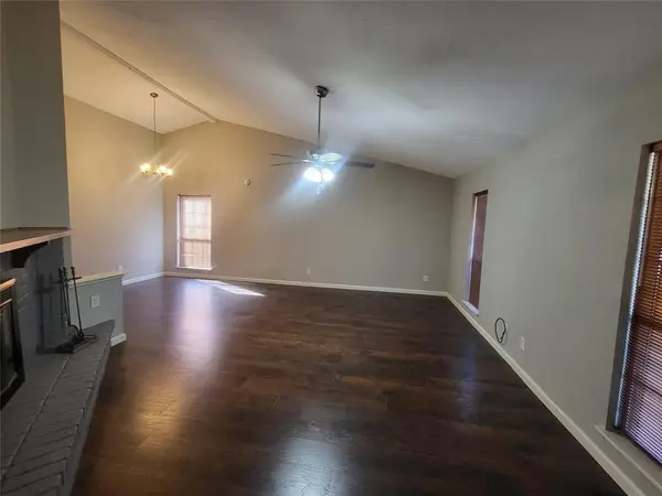 2922 Centennial Drive, Garland, TX 75042