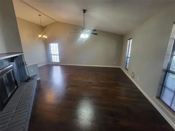 2922 Centennial Drive, Garland, TX 75042