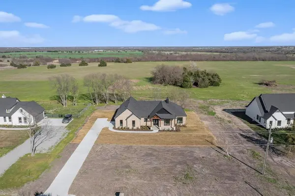 4961 County Road 1098, Celeste, TX 75423