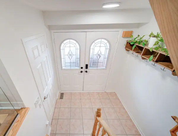 37 Willowfield Mews, Toronto E04, ON M1R 5S1