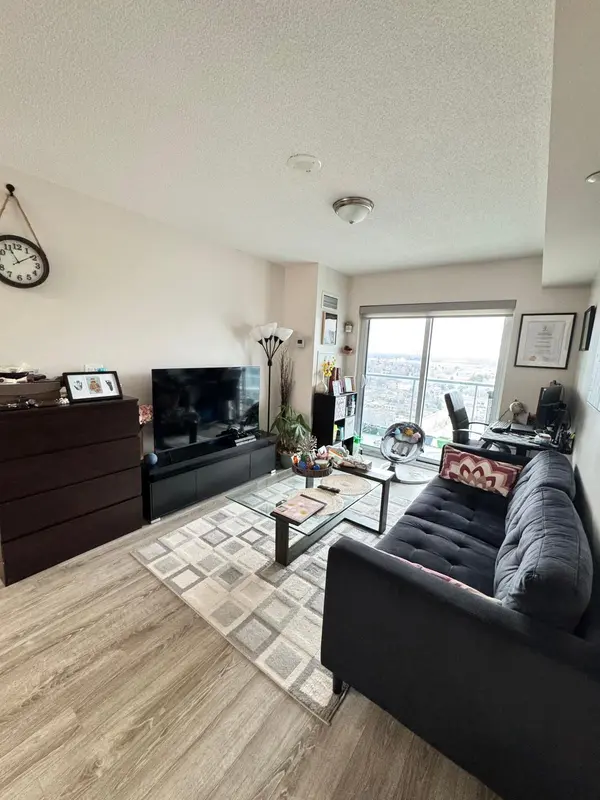 2150 Lawrence AVE E #1702, Toronto E04, ON M1R 3A7