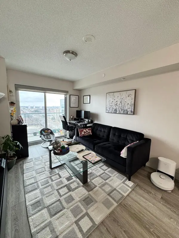 2150 Lawrence AVE E #1702, Toronto E04, ON M1R 3A7