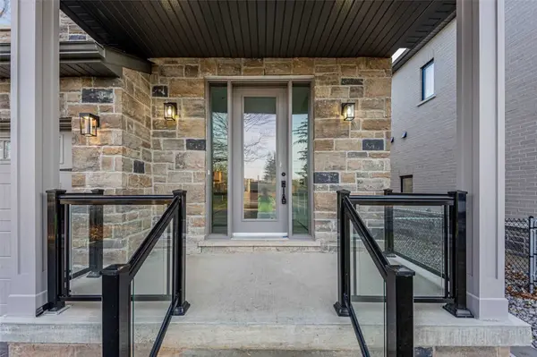 55 Muir AVE, Toronto W05, ON M9L 1H5