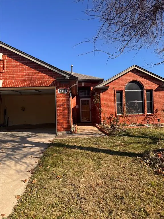 804 Stafford Station Drive, Saginaw, TX 76131