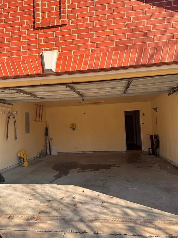 804 Stafford Station Drive, Saginaw, TX 76131