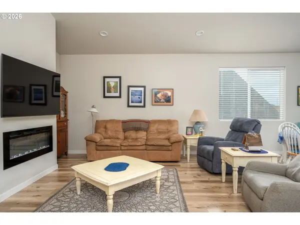 2688 NE CURRIN CREEK DR, Estacada, OR 97023