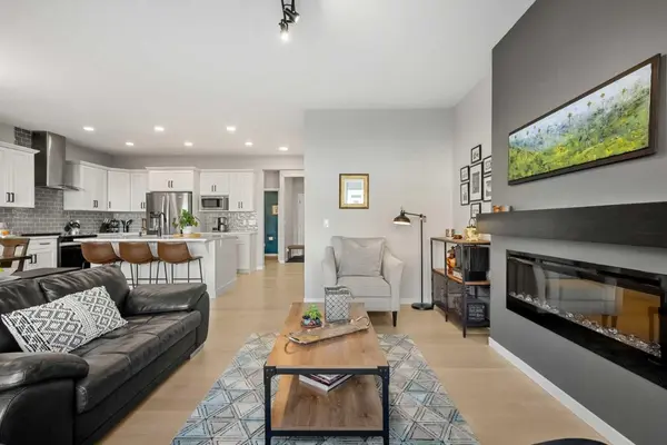 238 Arbour Lake VW NW, Calgary, AB T3G 0H3