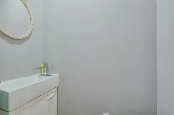 17 Rushmore CRES, Brampton, ON L6Z 1R1