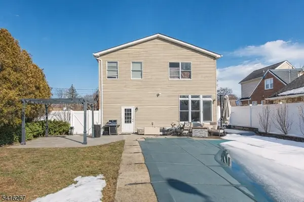 930 Ramapo Ave, Pompton Lakes Boro, NJ 07442