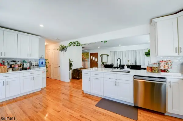 539 Monmouth Ave, Linden City, NJ 07036