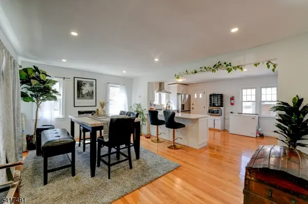 539 Monmouth Ave, Linden City, NJ 07036