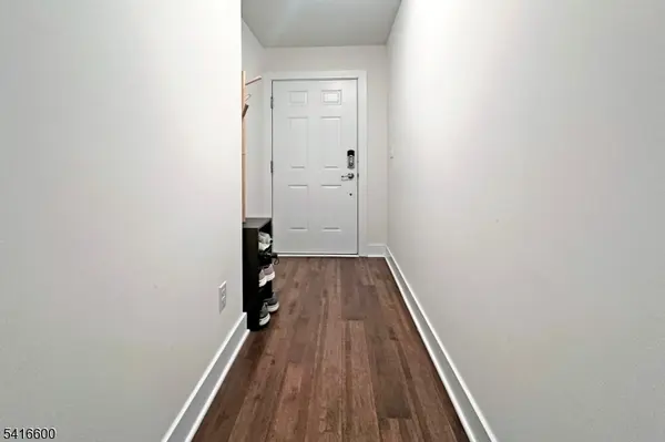 308 Parkview Ln, Rockaway Twp., NJ 07866