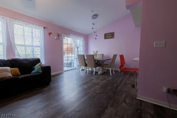 220 Canal Way, Hackettstown Town, NJ 07840