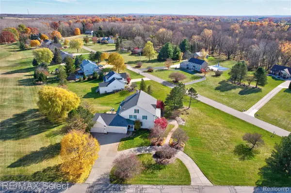 8211 Burleigh RD, Atlas Township, MI 48439