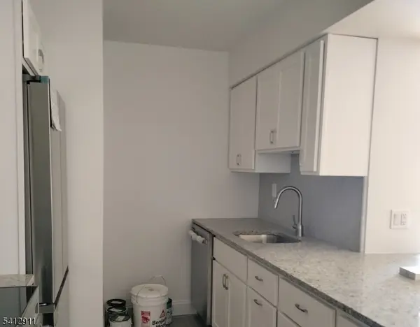 377 S Harrison Street #16N, East Orange City, NJ 07018