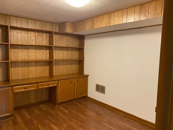 34 Argonne CRES #Bsmnt, Toronto C15, ON M2K 2K1