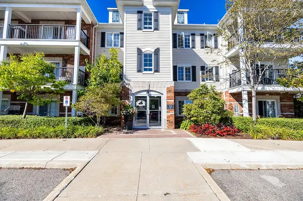 75 Shipway AVE #101,  Clarington,  ON L1B 0B8