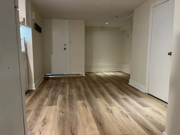 220 Holborne AVE #Lower, Toronto E03, ON M4C 2R9