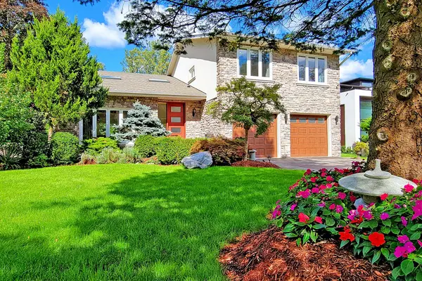 1280 Watersedge RD, Mississauga, ON L5J 1A1