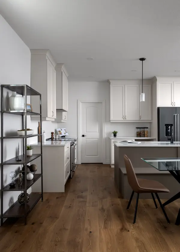 325 Harvest LN, Thames Centre, ON N0L 1G2