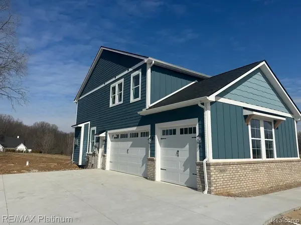 3659 Outback TRL, Putnam Township, MI 48169