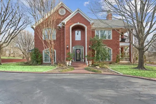 3429 River Oaks Drive, Woodway, TX 76712