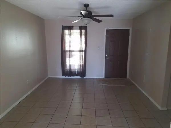 9025 Lone Oak Drive, Shreveport, LA 71118