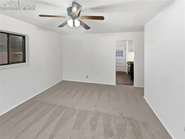 2127 Saranac DR, Colorado Springs, CO 80910