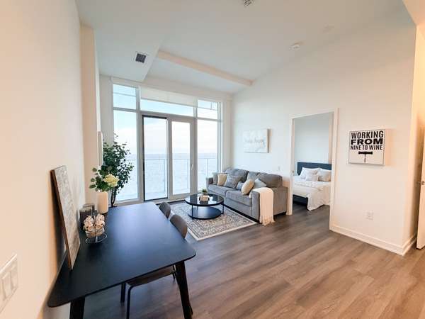 3883 Quartz RD #2505, Mississauga, ON L5B 0M4