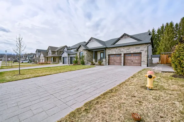 22 Talbot Grove LN, Southwold, ON N5P 3T2