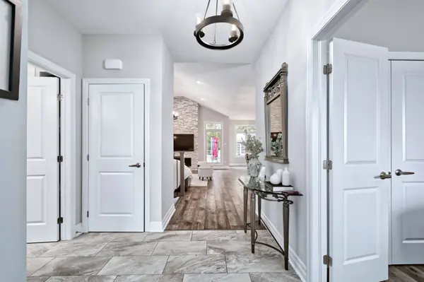 22 Talbot Grove LN, Southwold, ON N5P 3T2