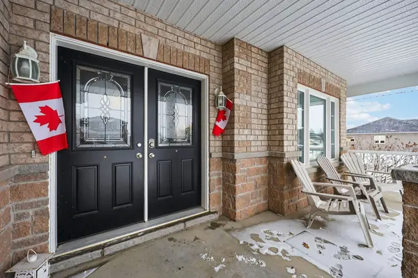 16 Sheppard DR, Tay, ON L0K 2A0