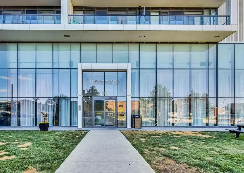 898 Portage Pkwy #2801, Vaughan, ON L4K 0J6