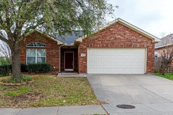 4020 Big Thicket Drive, Fort Worth, TX 76244