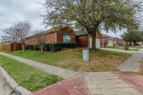 4020 Big Thicket Drive, Fort Worth, TX 76244
