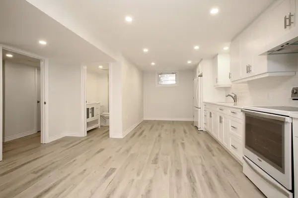 501 Kelly AVE #Bsmnt, Oshawa, ON L1K 2B5