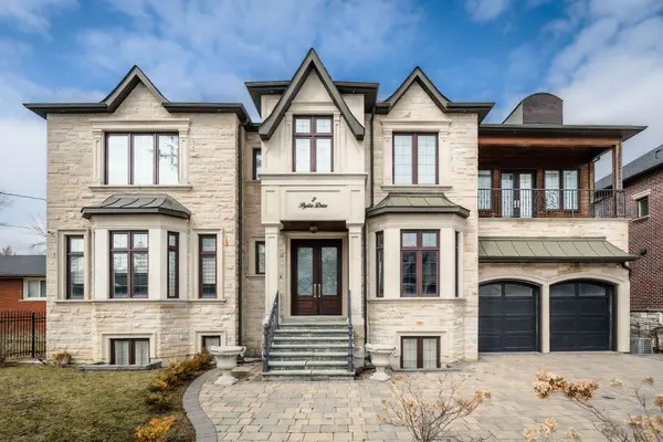 2 Poplar DR, Richmond Hill, ON L4E 2W5