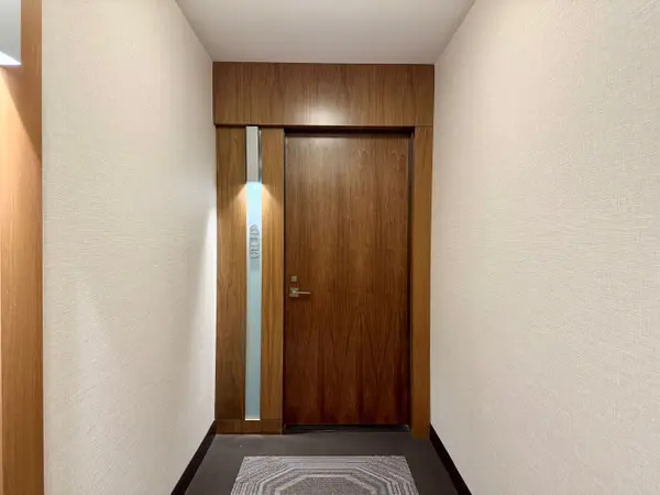 36 Park Lawn RD #605, Toronto W06, ON M8V 0E5