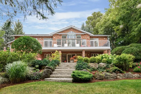 180 Russell ST E, Blue Mountains, ON N0H 1J0