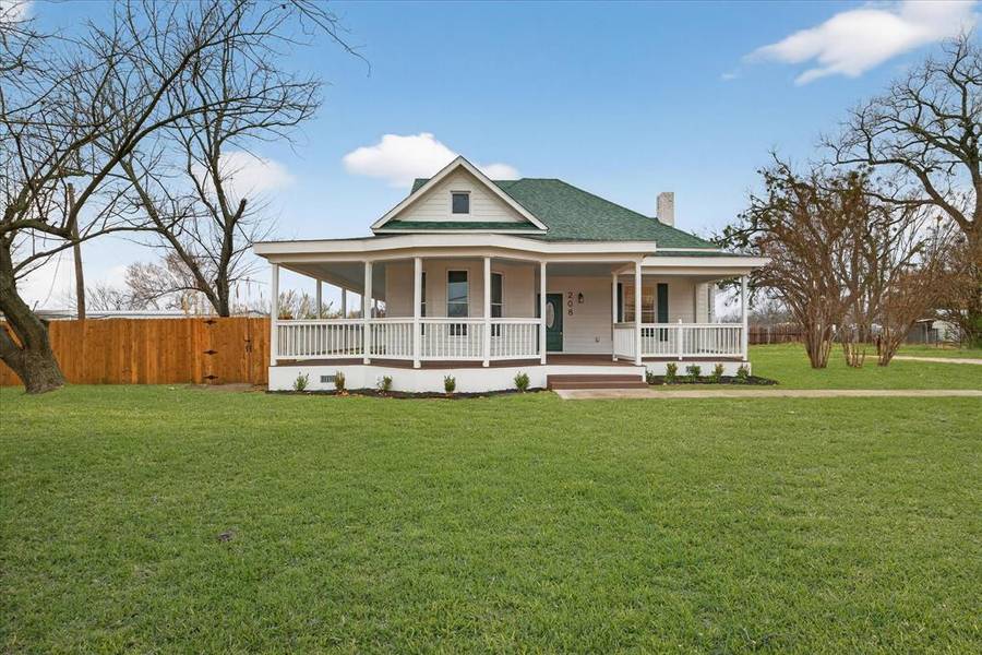 208 S Main Street, Collinsville, TX 76233