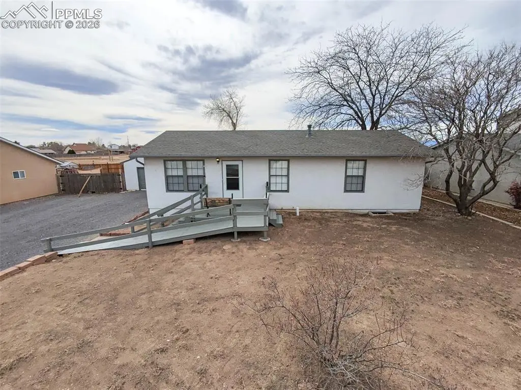 257 S Bailey DR, Pueblo West, CO 81007