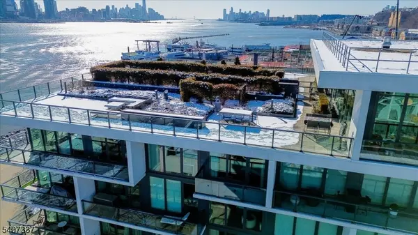1200 Avenue At Port Imperial #705, Weehawken Twp., NJ 07086