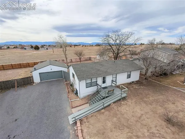 257 S Bailey DR, Pueblo West, CO 81007