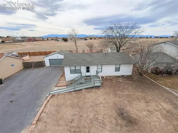 257 S Bailey DR, Pueblo West, CO 81007