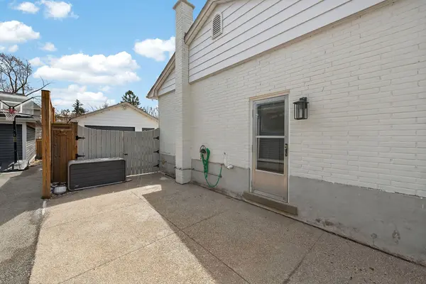 5418 ANTHONY PL, Burlington, ON L7L 3G8