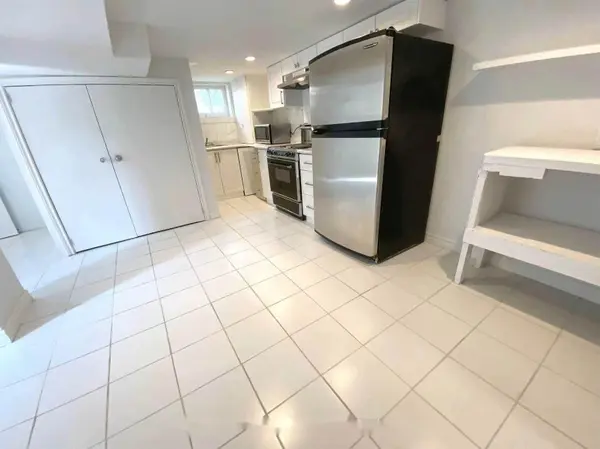 112 Leland ST #Bsmt Room, Hamilton, ON L8S 3A2