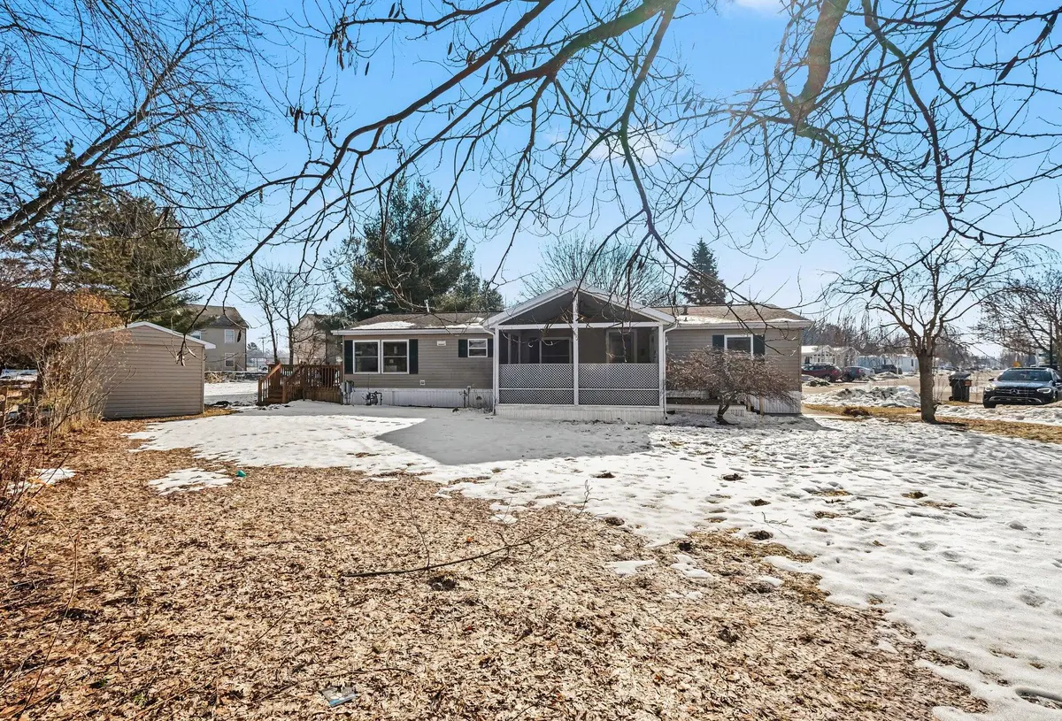 1137 Regina TRL, Wayland City, MI 49348