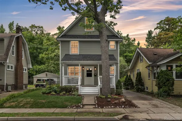 715 Gardenia AVE, Royal Oak, MI 48067