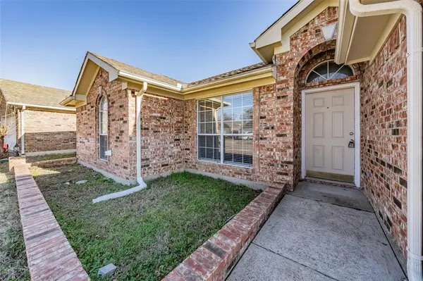 602 Joy Lane, Mansfield, TX 76063