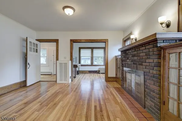 24 Brook St, Springfield Twp., NJ 07081